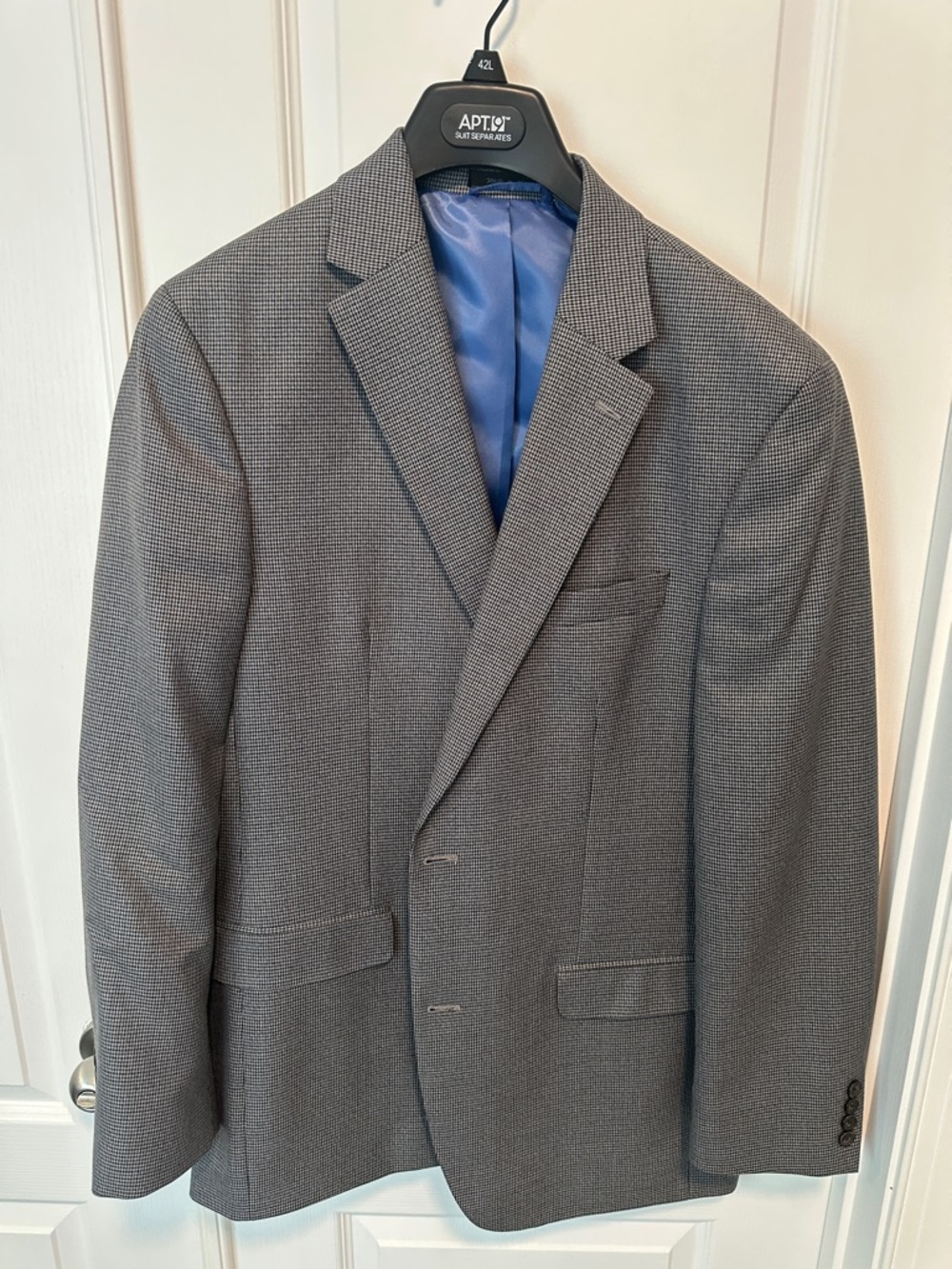 Chaps Gray Textured Sport Coat with Blue Lining